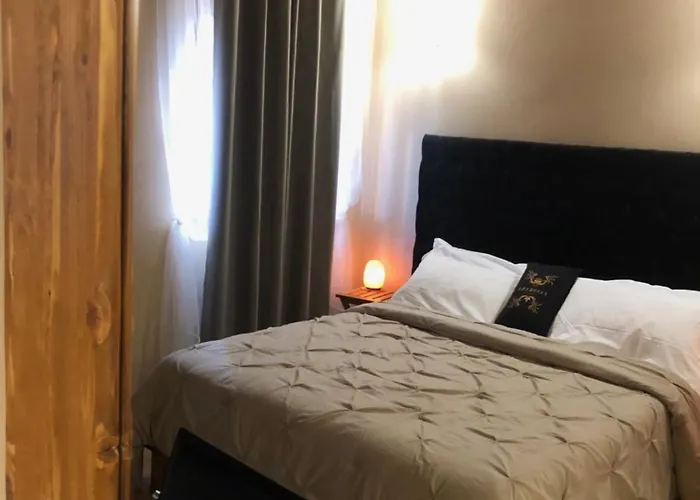 Panorama Bed & Breakfast 3*