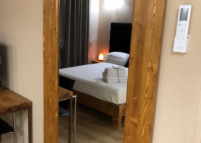 Panorama Bed & Breakfast 3*